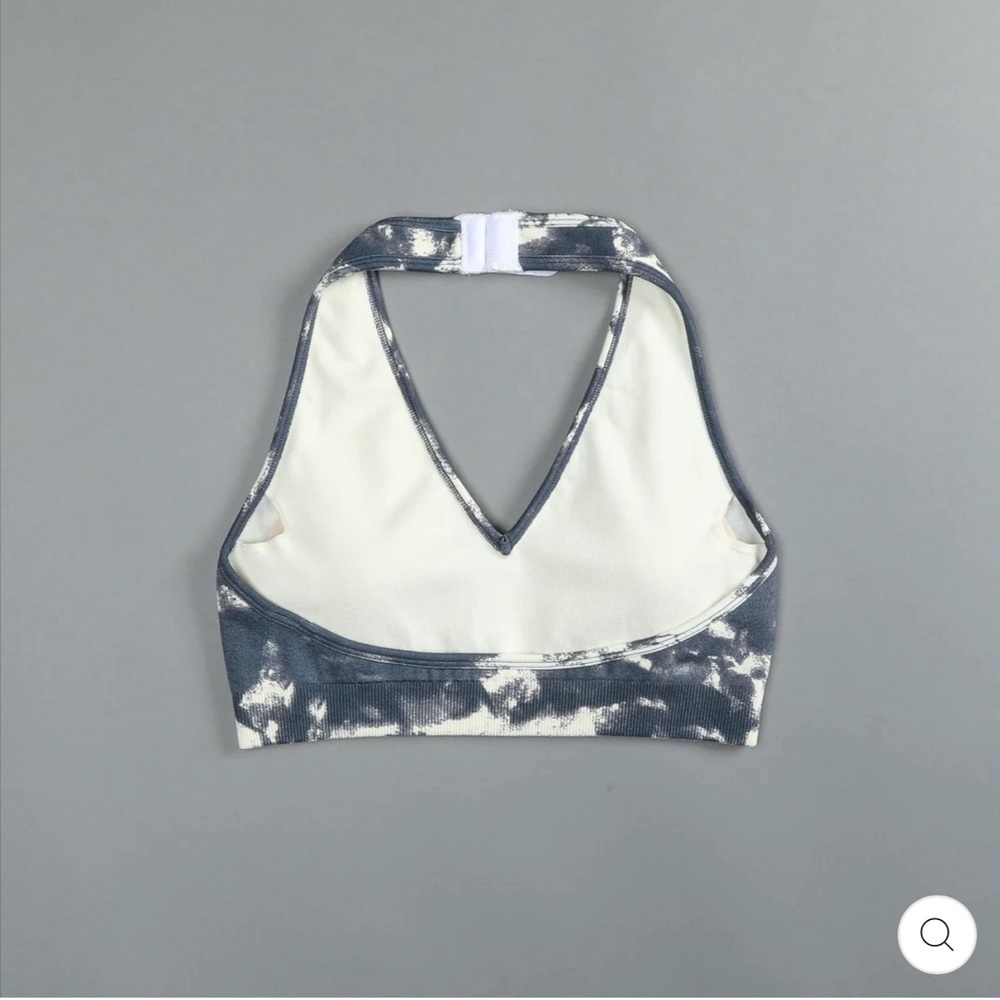 ❌SOLD❌ Darc Sport halter bra - Picture 3 of 6